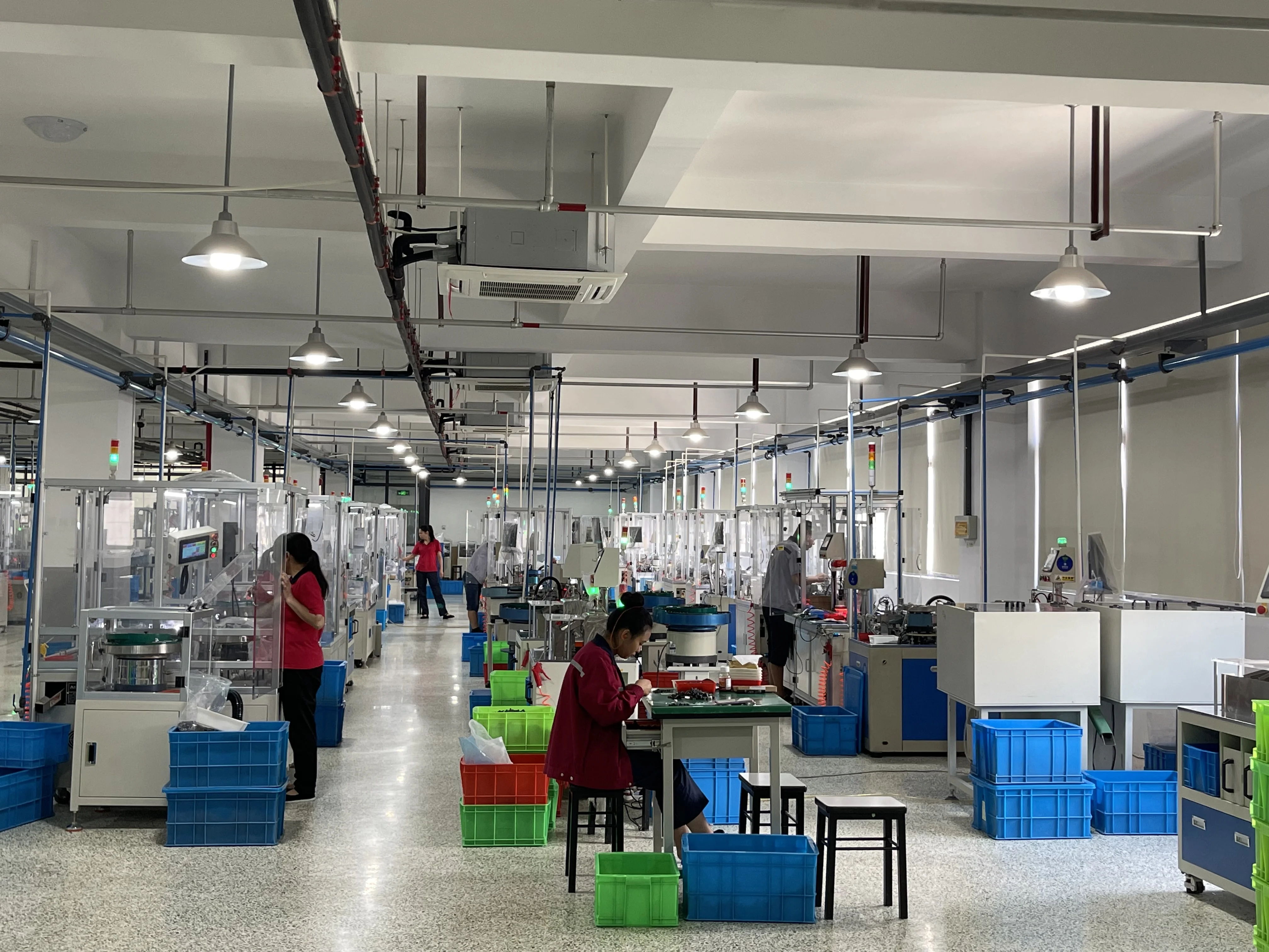 Dongnan semi-automated production line
